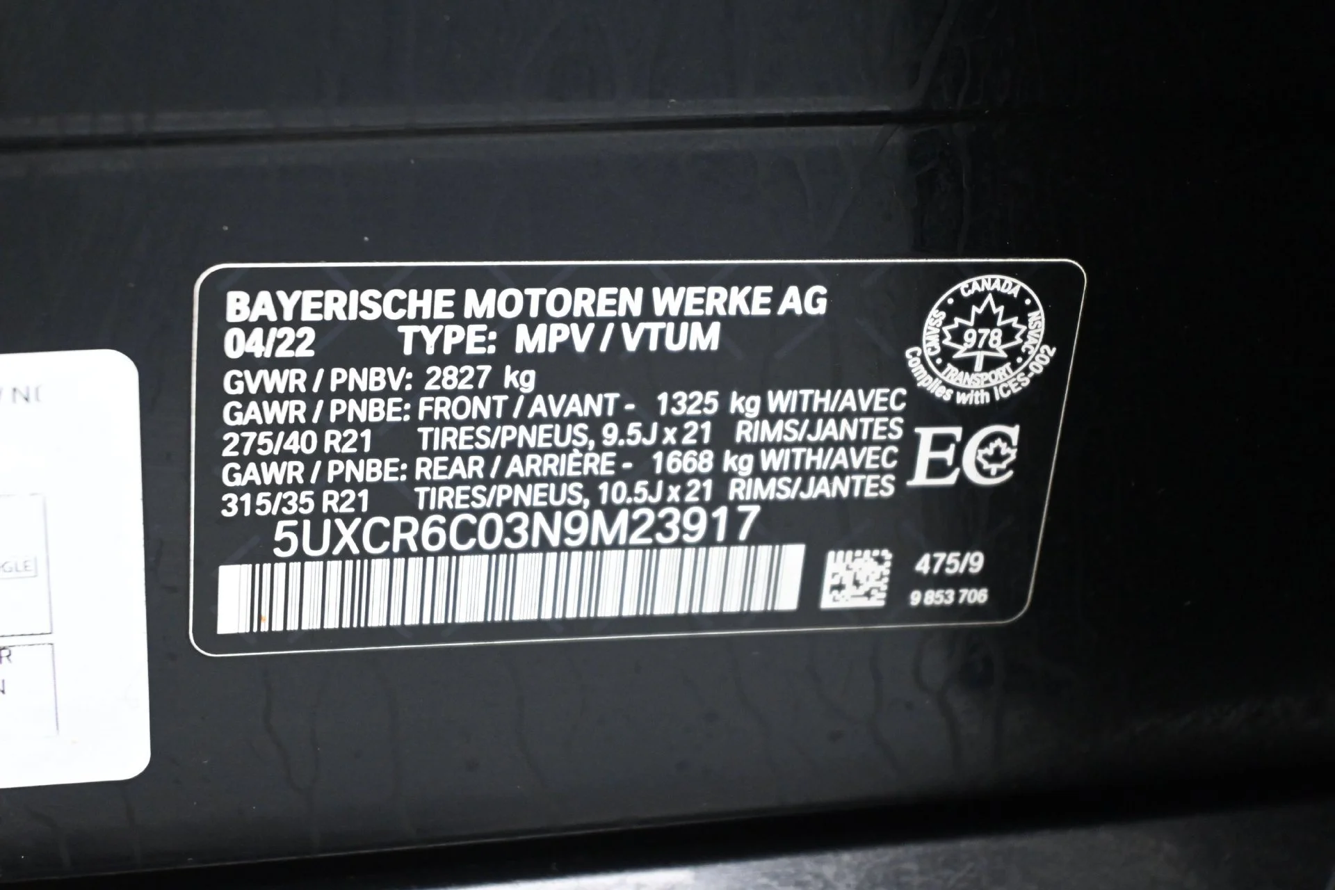 Used 2022 Black Sapphire Metallic BMW xDrive40i image 27
