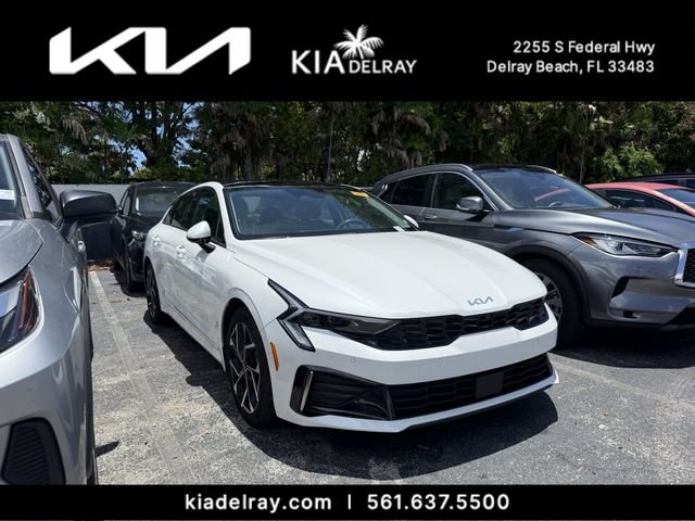 Certified Used 2025 White Kia EX image 1