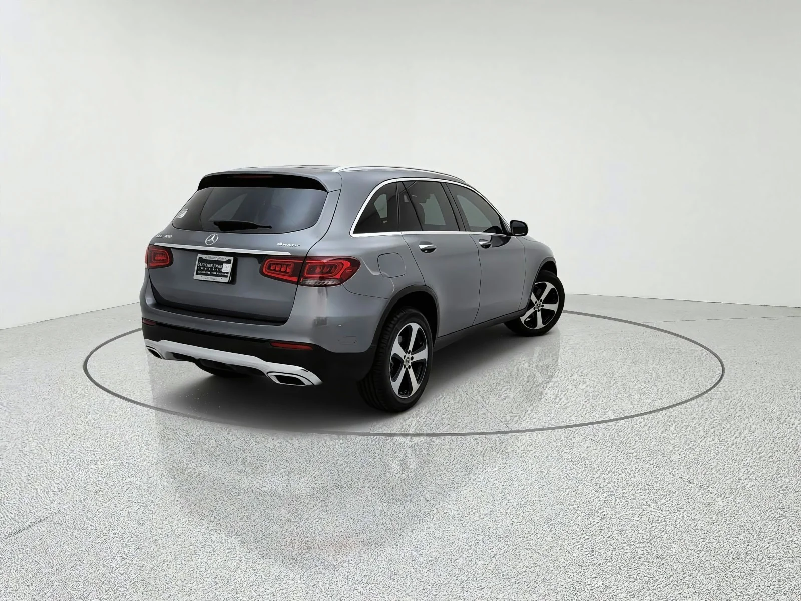 Used 2020 Selenite Grey Metallic Mercedes-Benz GLC 300 image 9