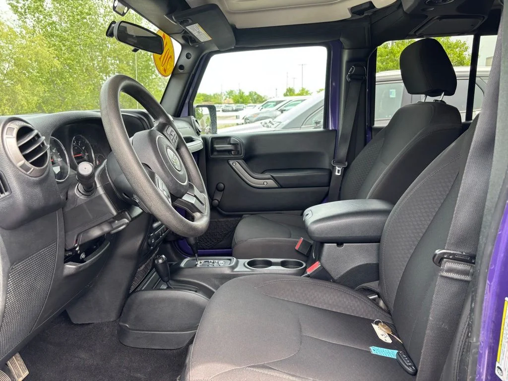 Used 2017 Purple Jeep Unlimited Sport image 17