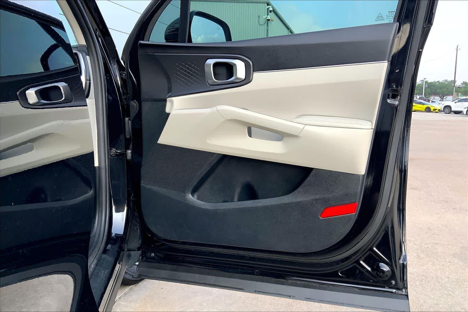 Used 2022 Ebony Black Kia S image 23