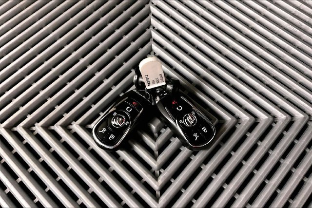 Used 2024 Ebony Twilight Metallic Buick Essence image 10