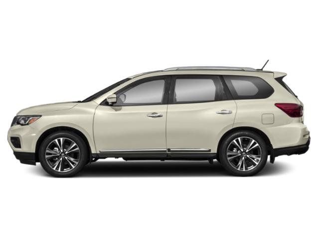 Used 2018 Silver Nissan Platinum image 4