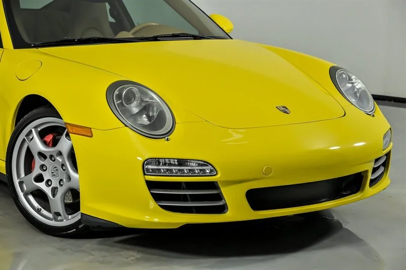 Used 2009 Speed Yellow Porsche Carrera 4S image 2