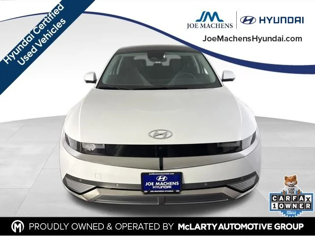 Used 2024 White Hyundai Limited image 4