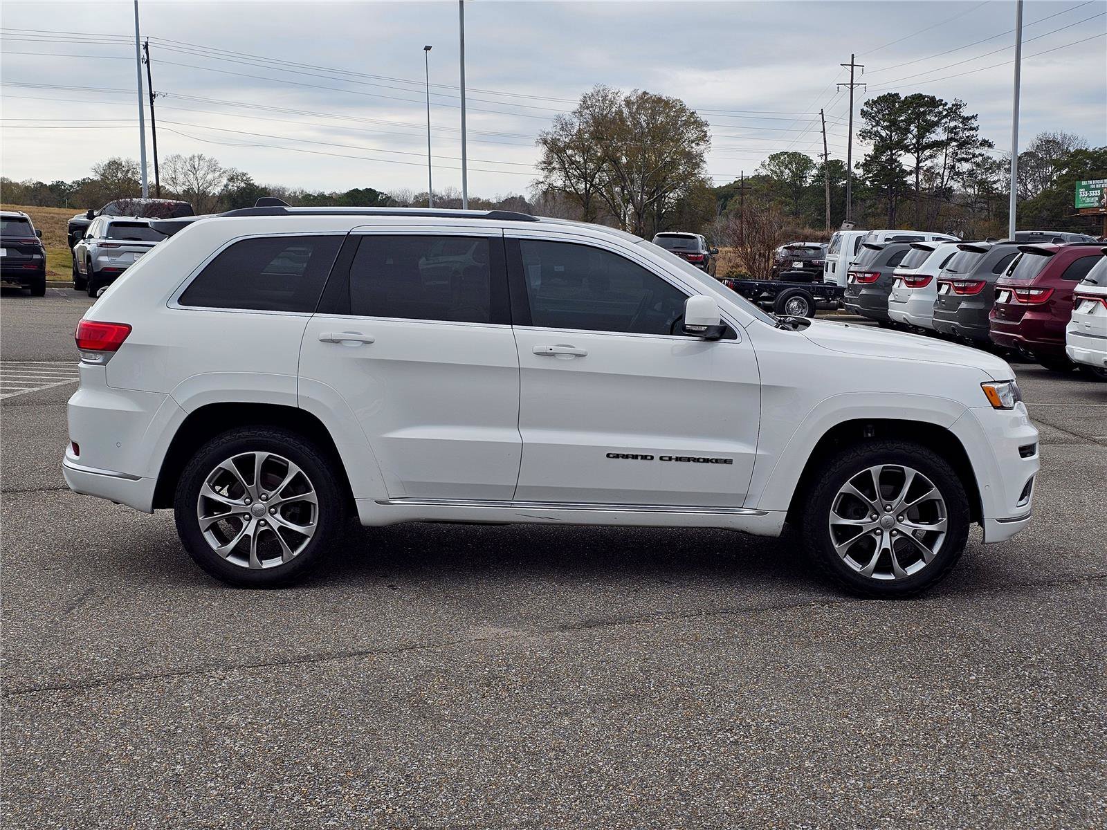 Used 2020 Bright White Clearcoat Jeep Summit image 7