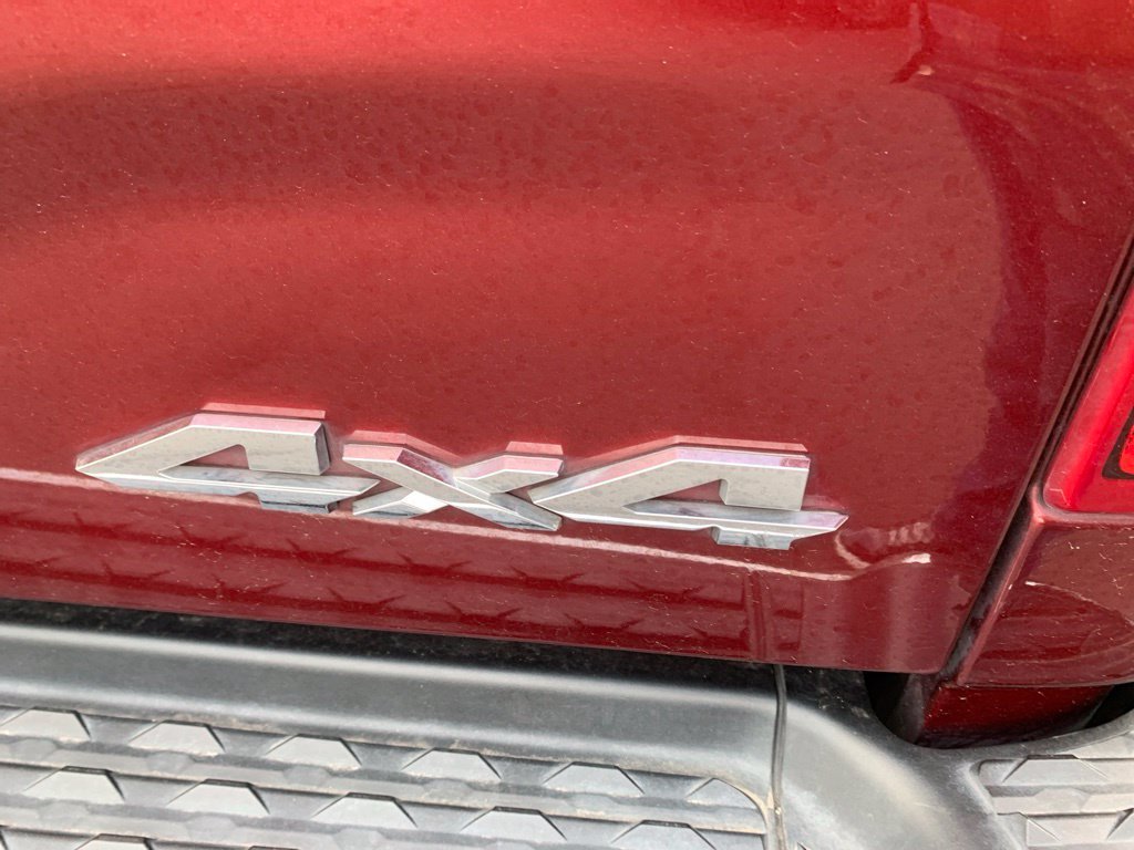 Used 2022 Delmonico Red Pearlcoat Ram Laramie image 9