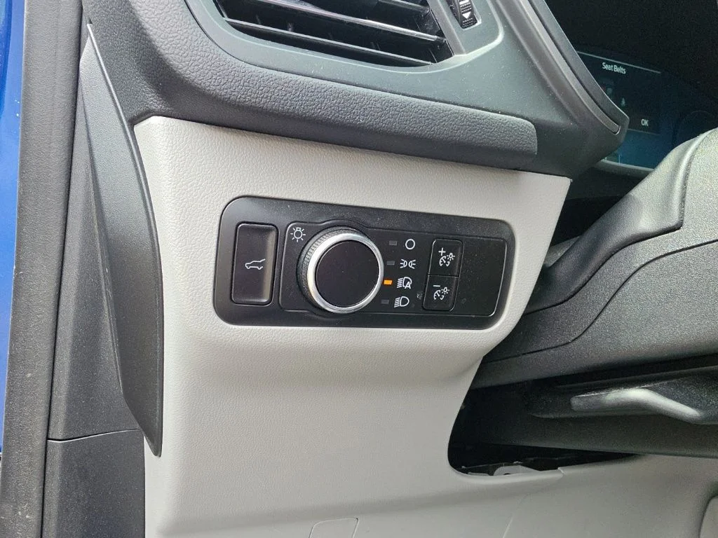 Used 2023 Blue Ford Active image 15