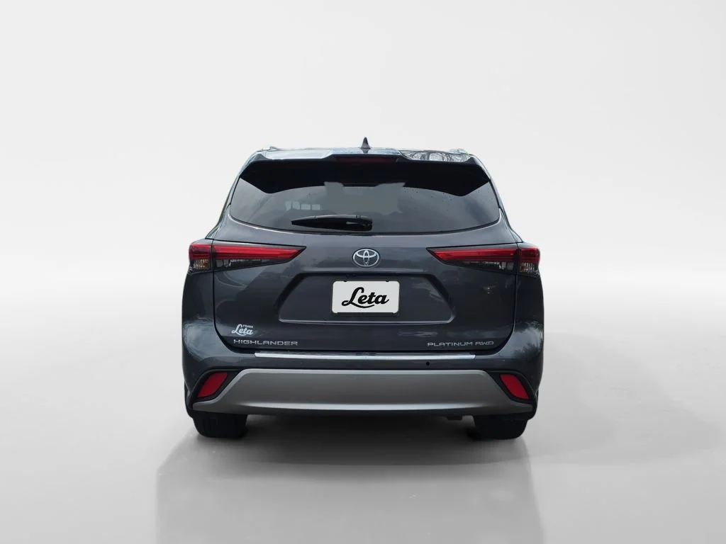 Used 2023 Magnetic Gray Metallic Toyota Platinum image 5