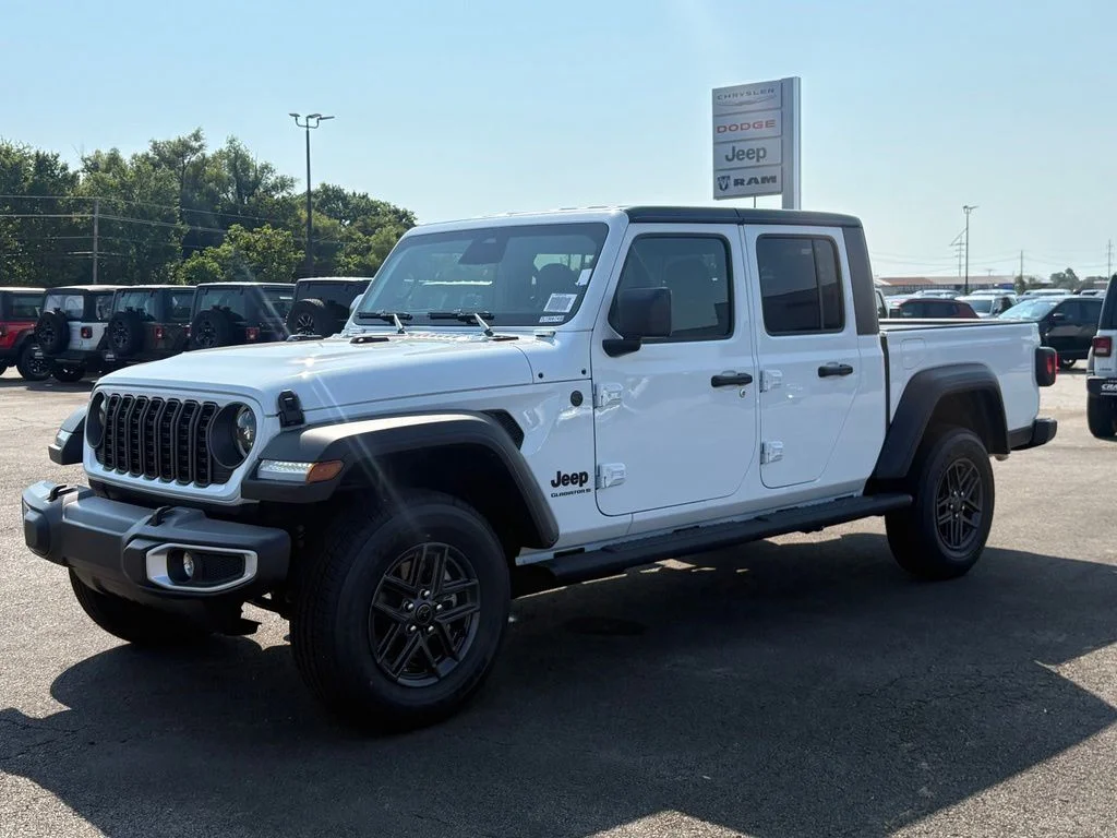 New 2026 Bright White Clear-Coat Exterior Paint Jeep Sport S image 3