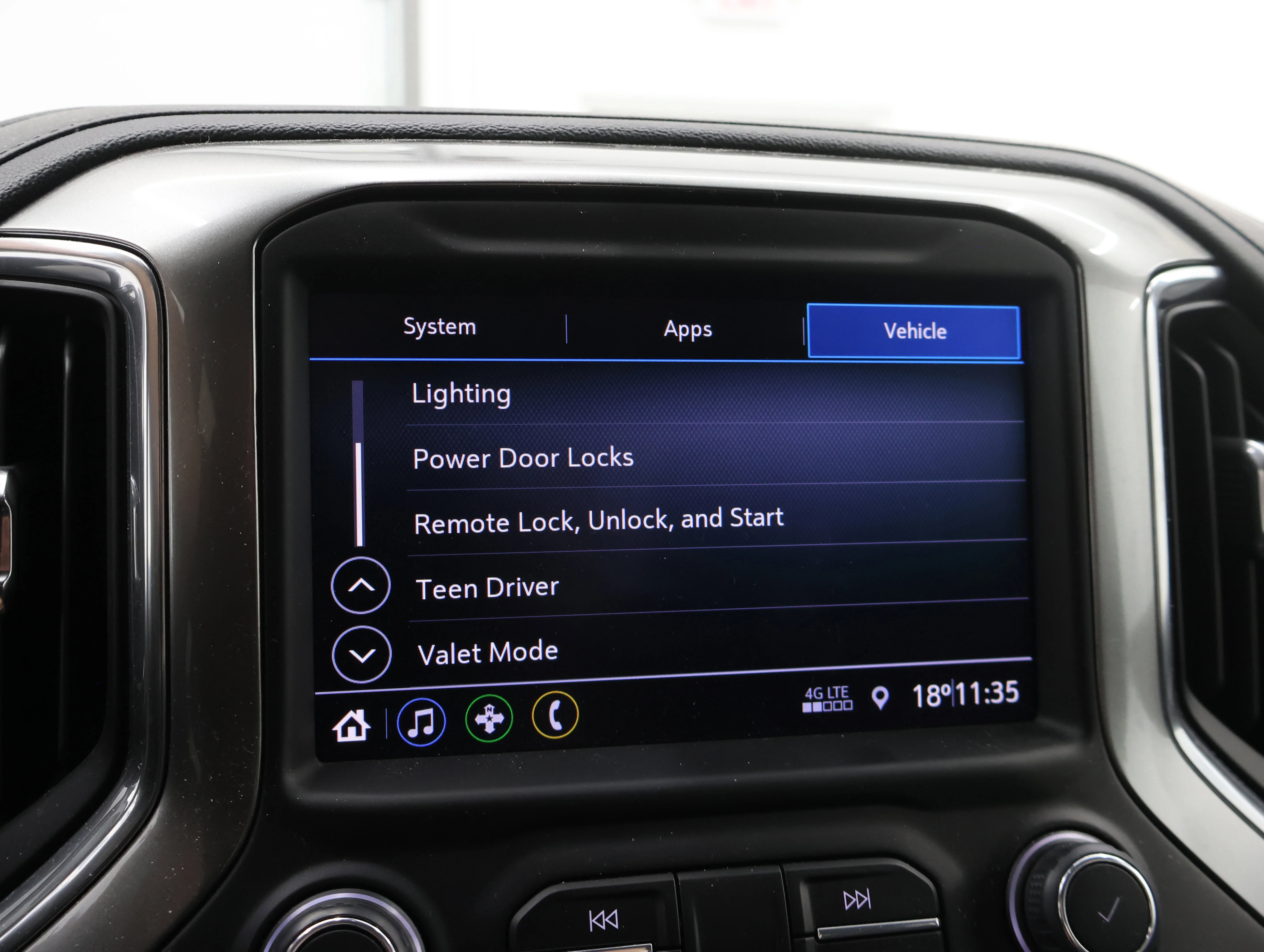 Used 2020 Summit White Chevrolet LT image 54
