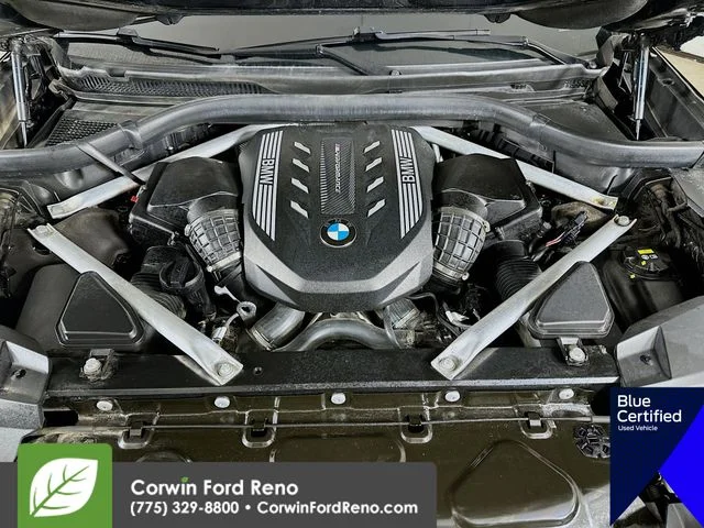 Certified Used 2020 Black Sapphire Metallic BMW M50i image 35
