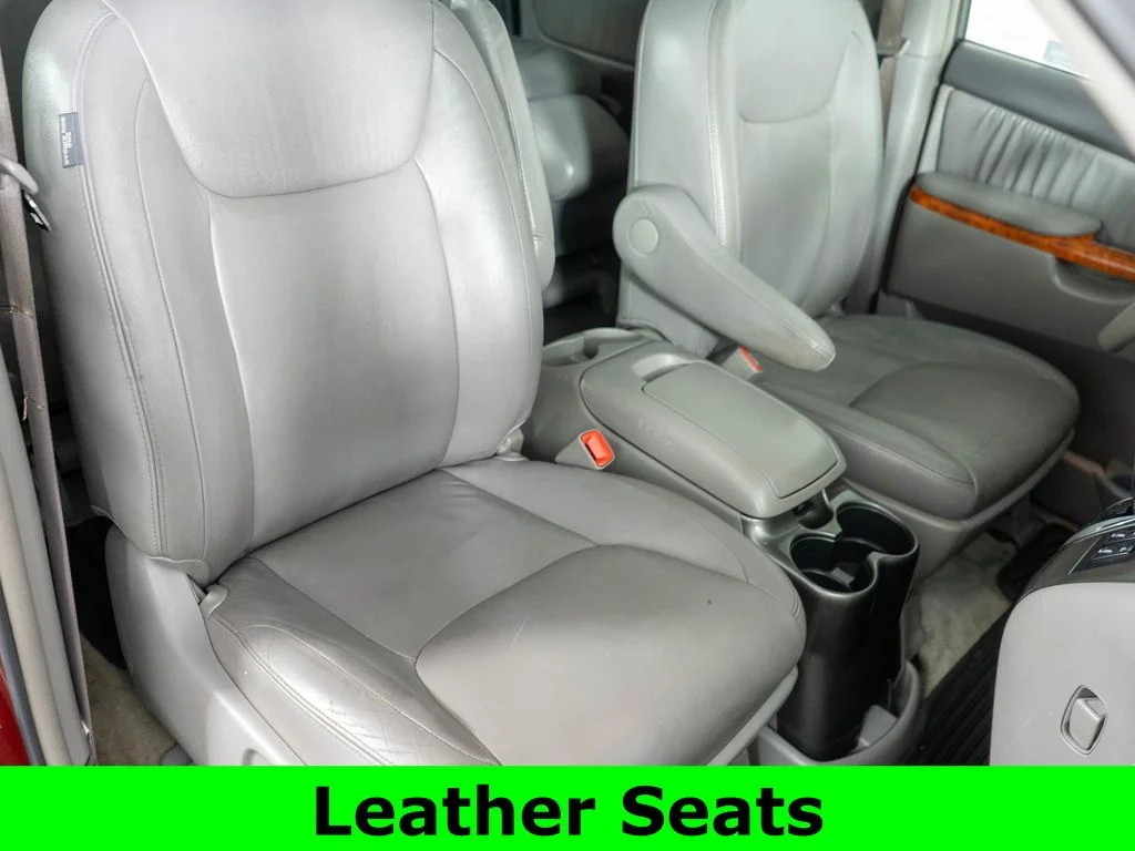 Used 2008 Red Toyota Limited image 7