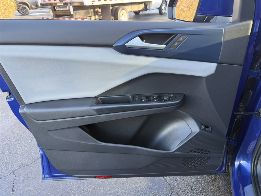 2022 VOLKSWAGEN TAOS - Image 12