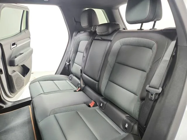 2026 GMC Terrain AT4 - Photo 40