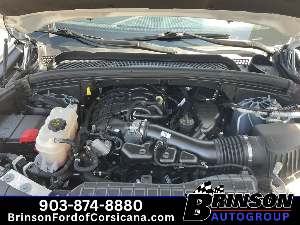 Used 2024 Bright White Clearcoat Jeep Laredo image 13