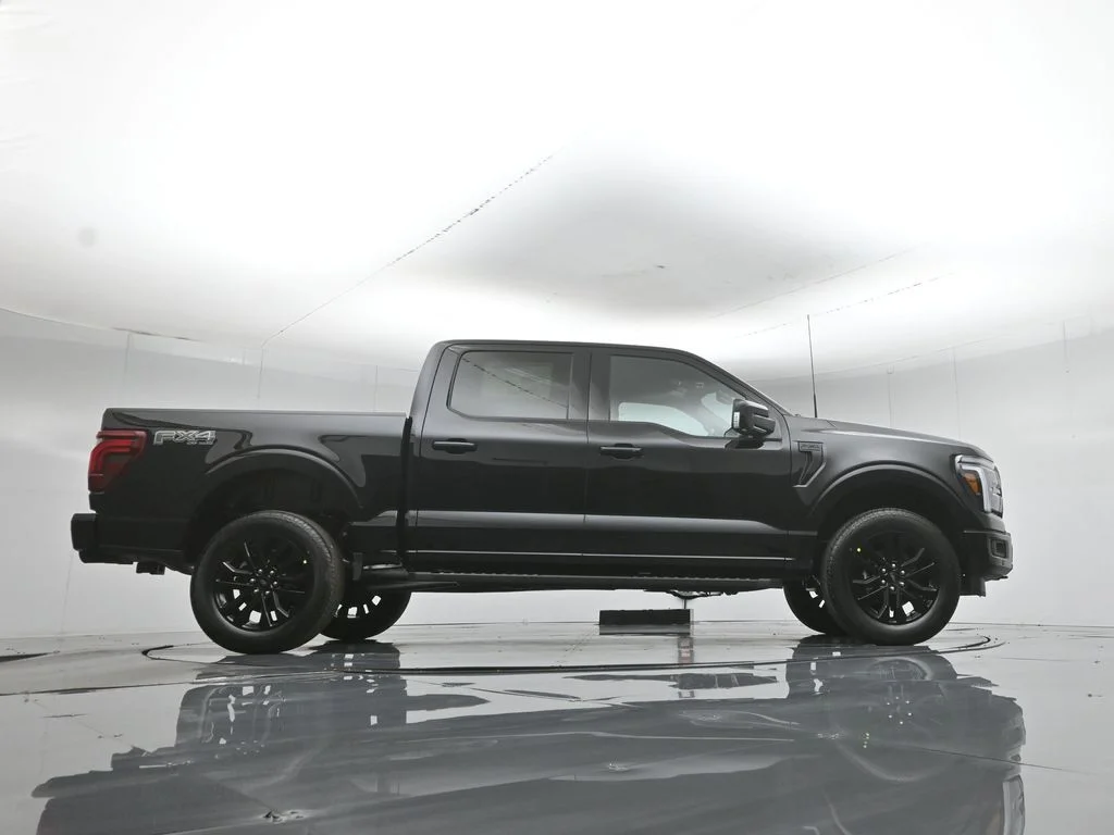 New 2026 Agate Black Metallic Ford Lariat image 49