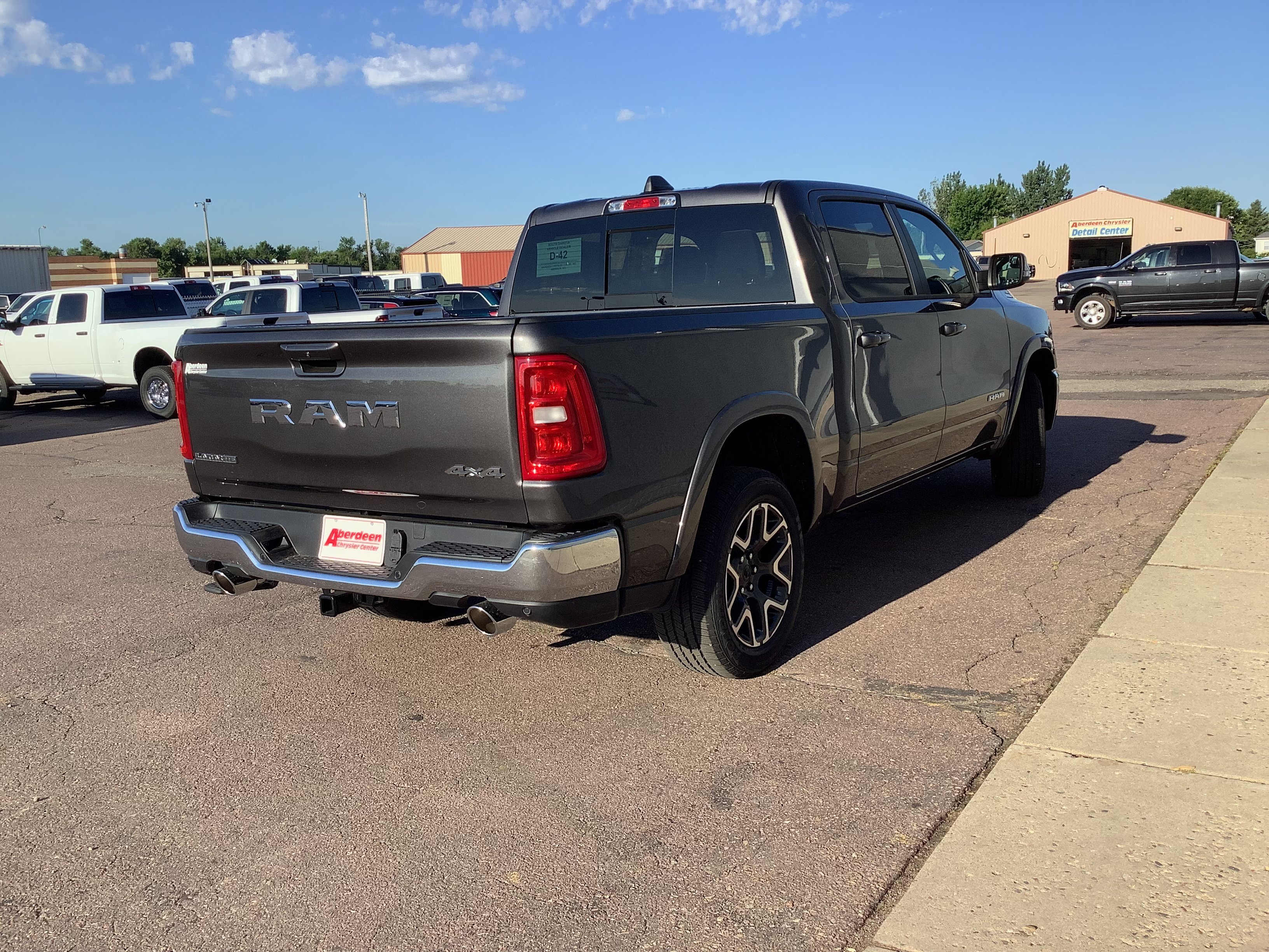 New 2026 Granite Crystal Metallic Clear-Coat Exterior Paint RAM Laramie image 5