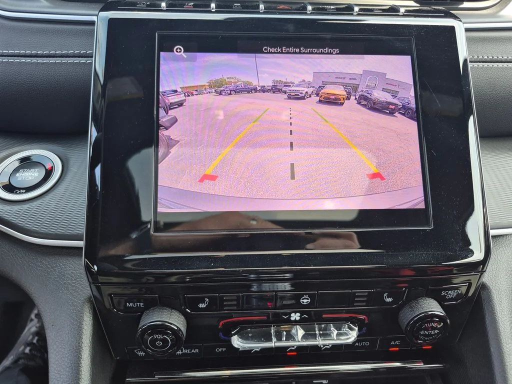Used 2025 Gray Jeep Altitude X image 12