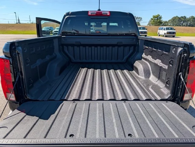 2026 Chevrolet Colorado Work Truck - Photo 23