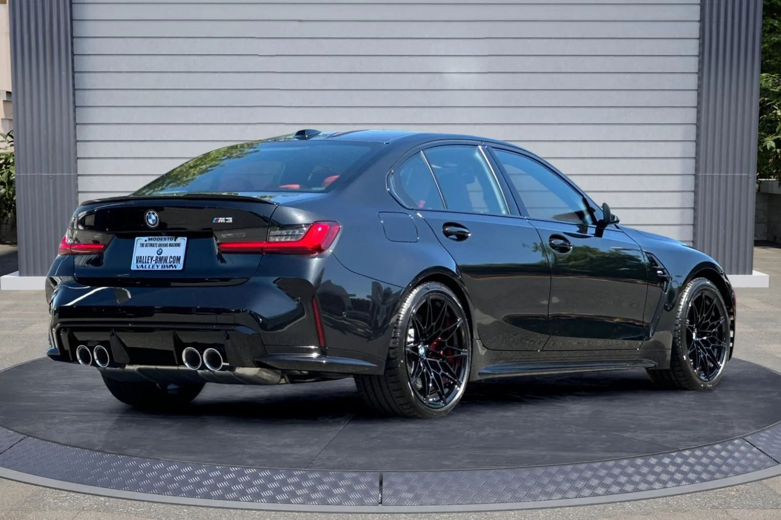 New 2027 Black Sapphire Metallic BMW Base image 4
