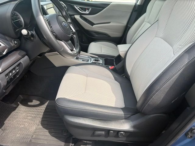 Used 2023 Blue Subaru Premium image 25
