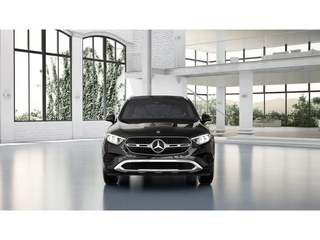 New 2027 Black Mercedes-Benz GLC 300 image 7