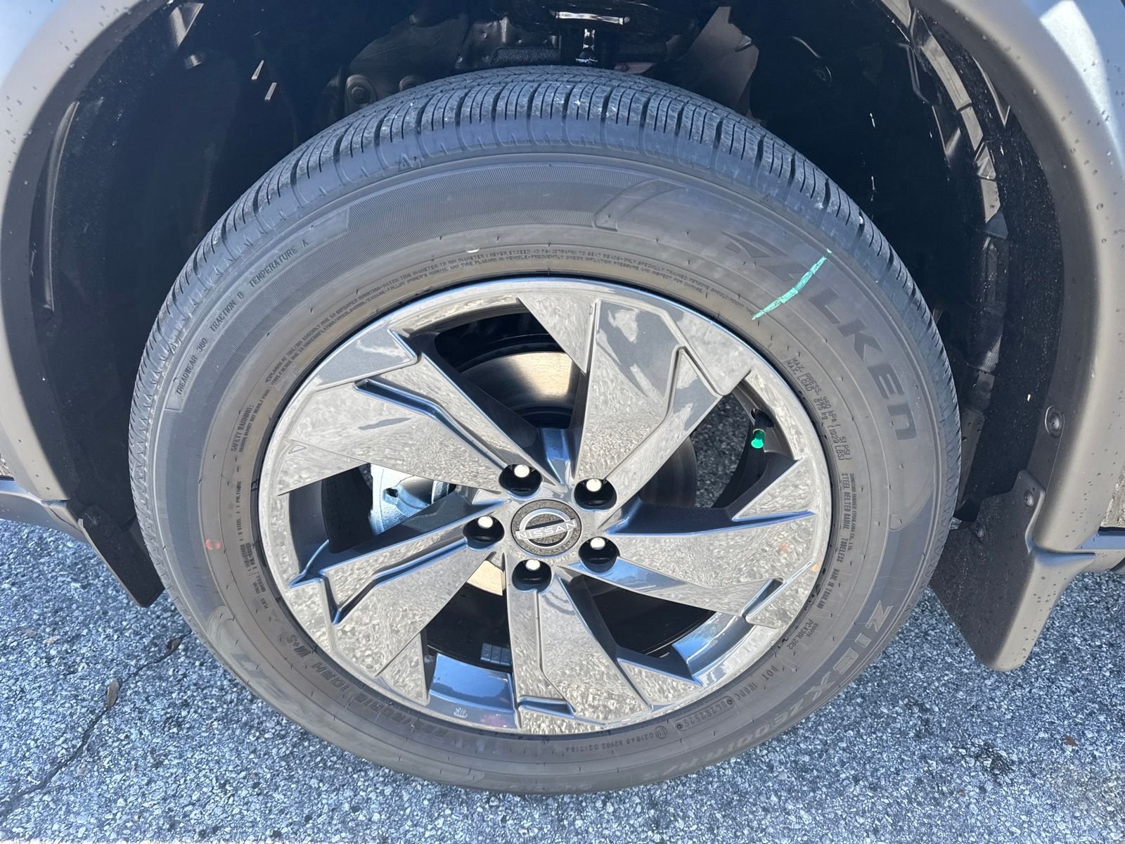 New 2026 Nissan Rogue SV 4D Sport Utility