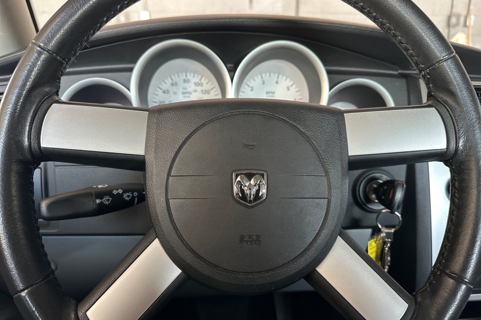Used 2007 Silver Dodge R/T image 21