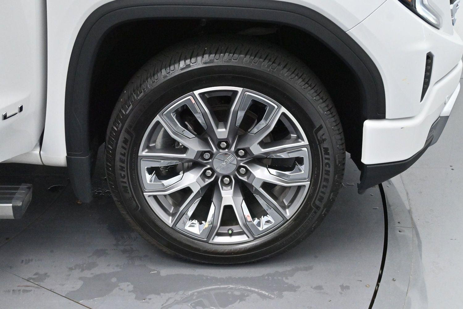 Used 2023 Summit White GMC Denali image 37