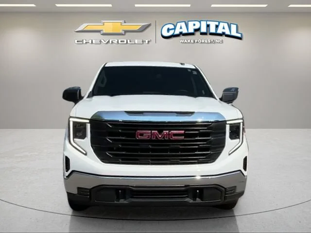Used 2025 Summit White GMC Pro image 8
