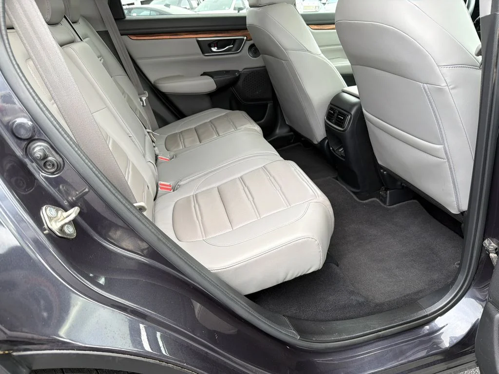 Used 2018 Black Honda Touring image 15