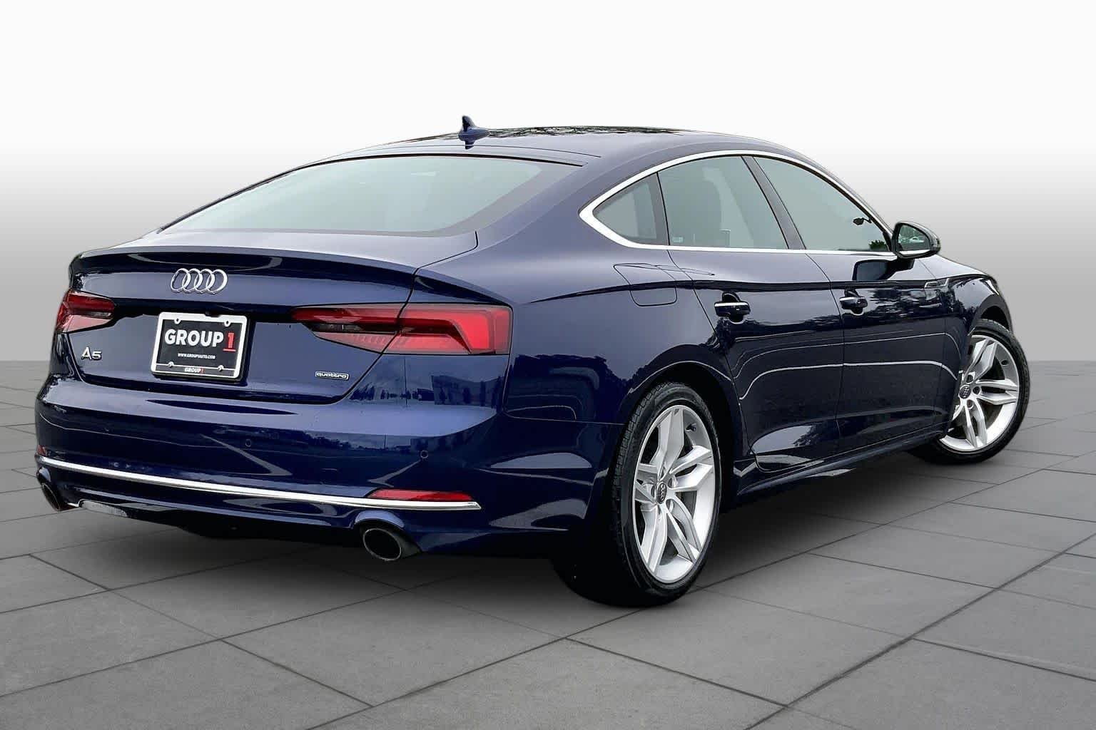Used 2019 Navarra Blue Metallic Audi Premium Plus image 12