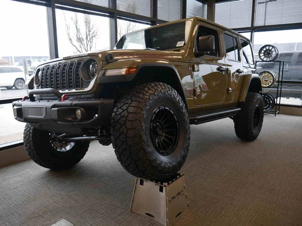 New 2026 Green Jeep Rubicon image 3