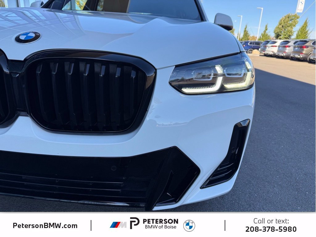 Used 2024 White BMW xDrive30i image 39