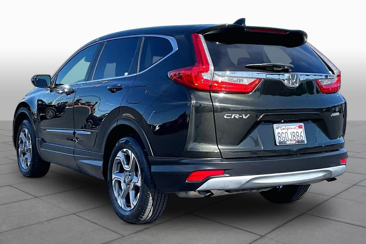 Used 2018 Crystal Black Pearl Honda EX-L image 11