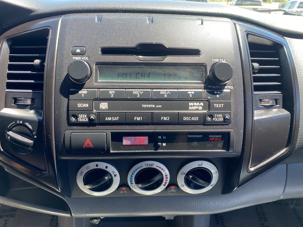 Used 2009 Silver Streak Mica Toyota DBL CAB 4WD LB AT image 18