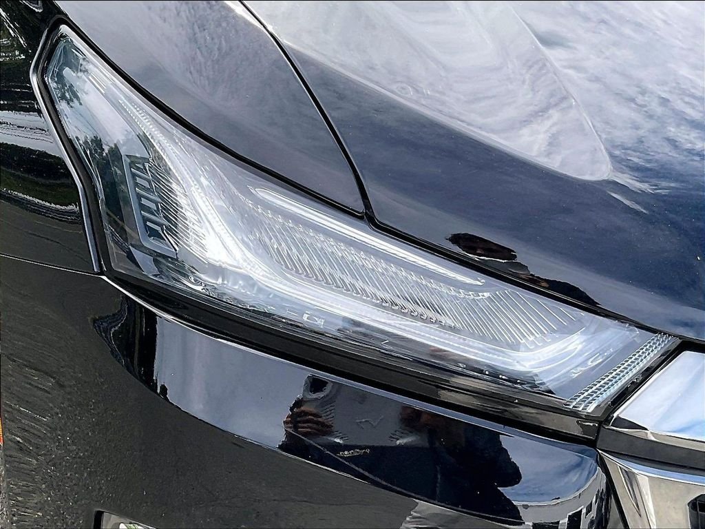 Used 2023 Black Chevrolet LT image 33
