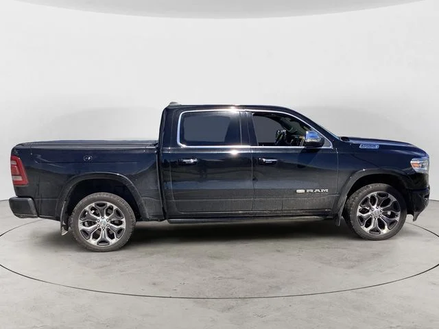 Used 2021 Diamond Black Ram Limited image 6
