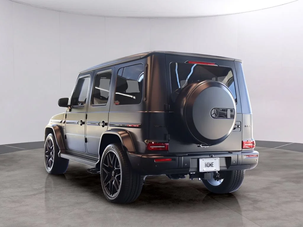 New 2026 MANUFAKTUR Night Black Magno Mercedes-Benz AMG® G 63 SUV image 43
