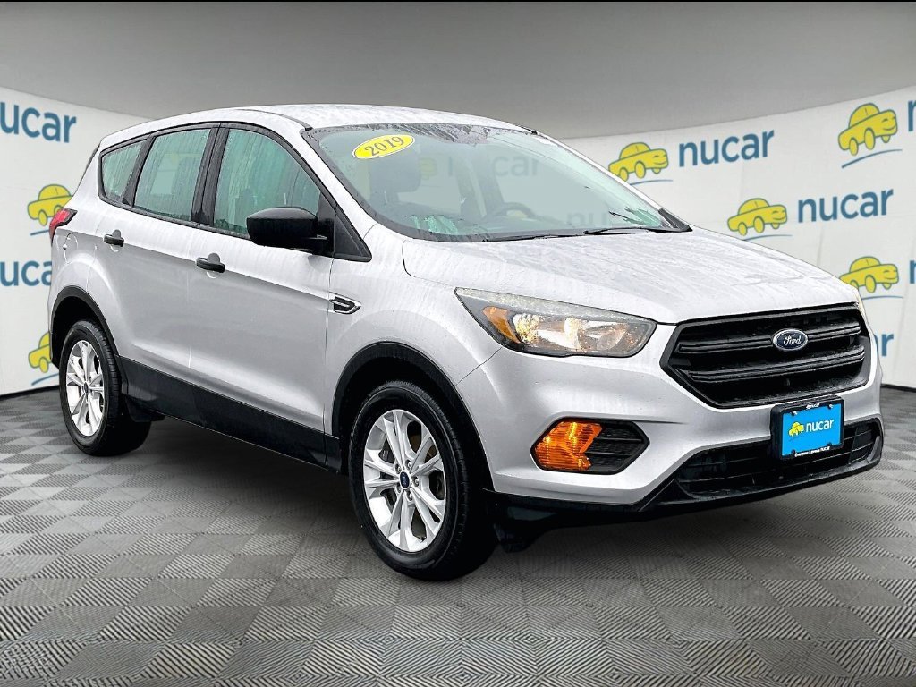 Used 2019 Silver Ford S image 1
