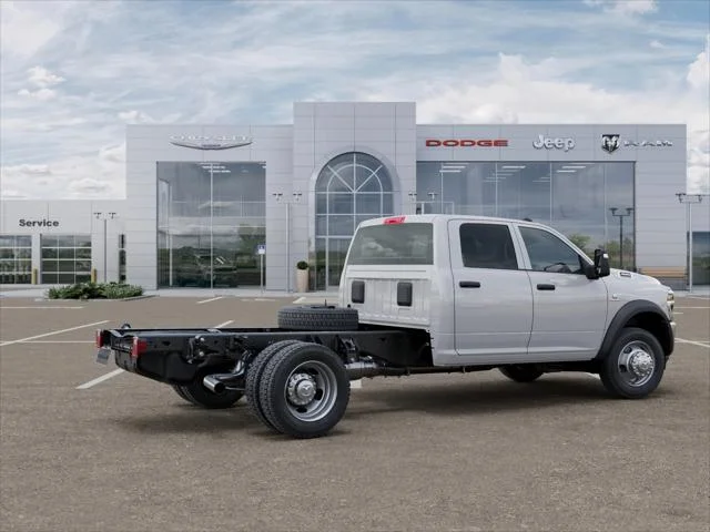 New 2026 Bright White Clear-Coat Exterior Paint RAM Tradesman image 30