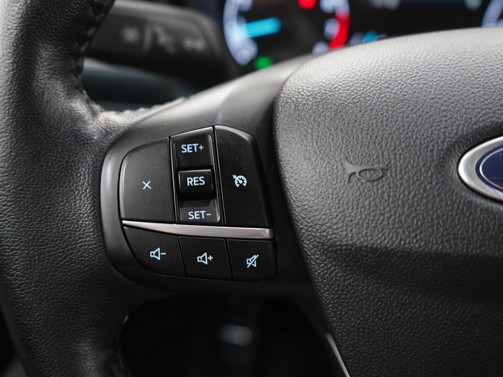 Used 2022 Cactus Gray Ford Xlt image 25