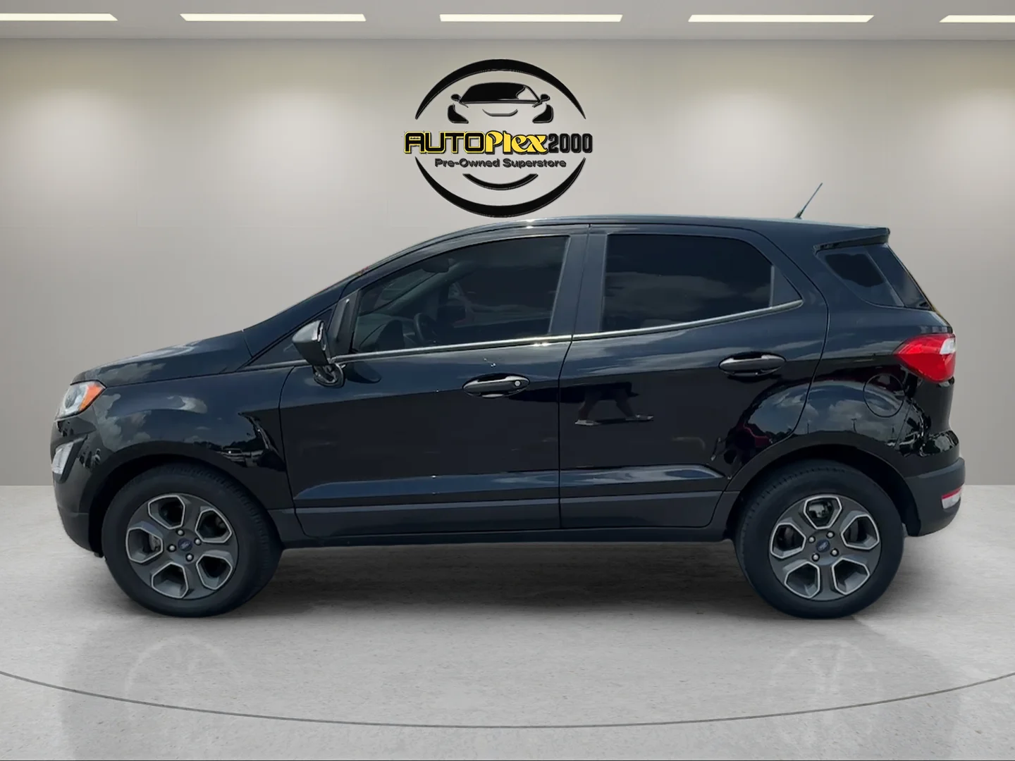 Used 2021 Black Ford S image 4