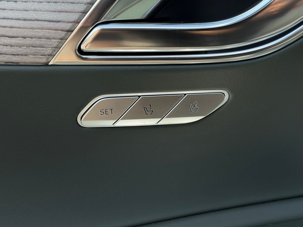 2025 GENESIS GV80 Prestige - Photo 29