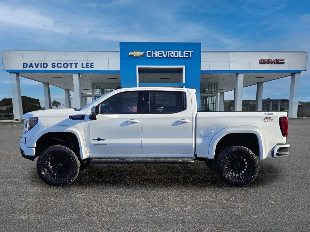 New 2026 Summit White GMC Elevation image 15