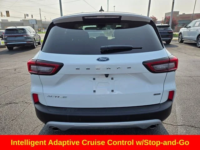 Used 2023 White Ford Active image 8