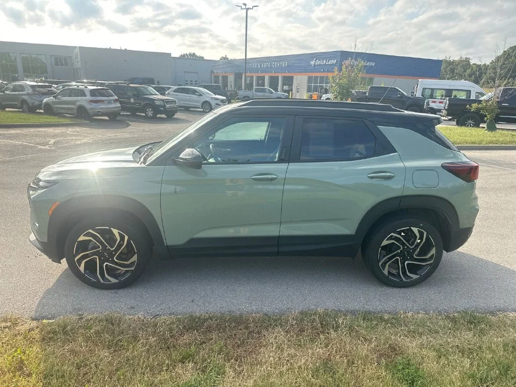 Used 2024 Green Chevrolet RS image 12