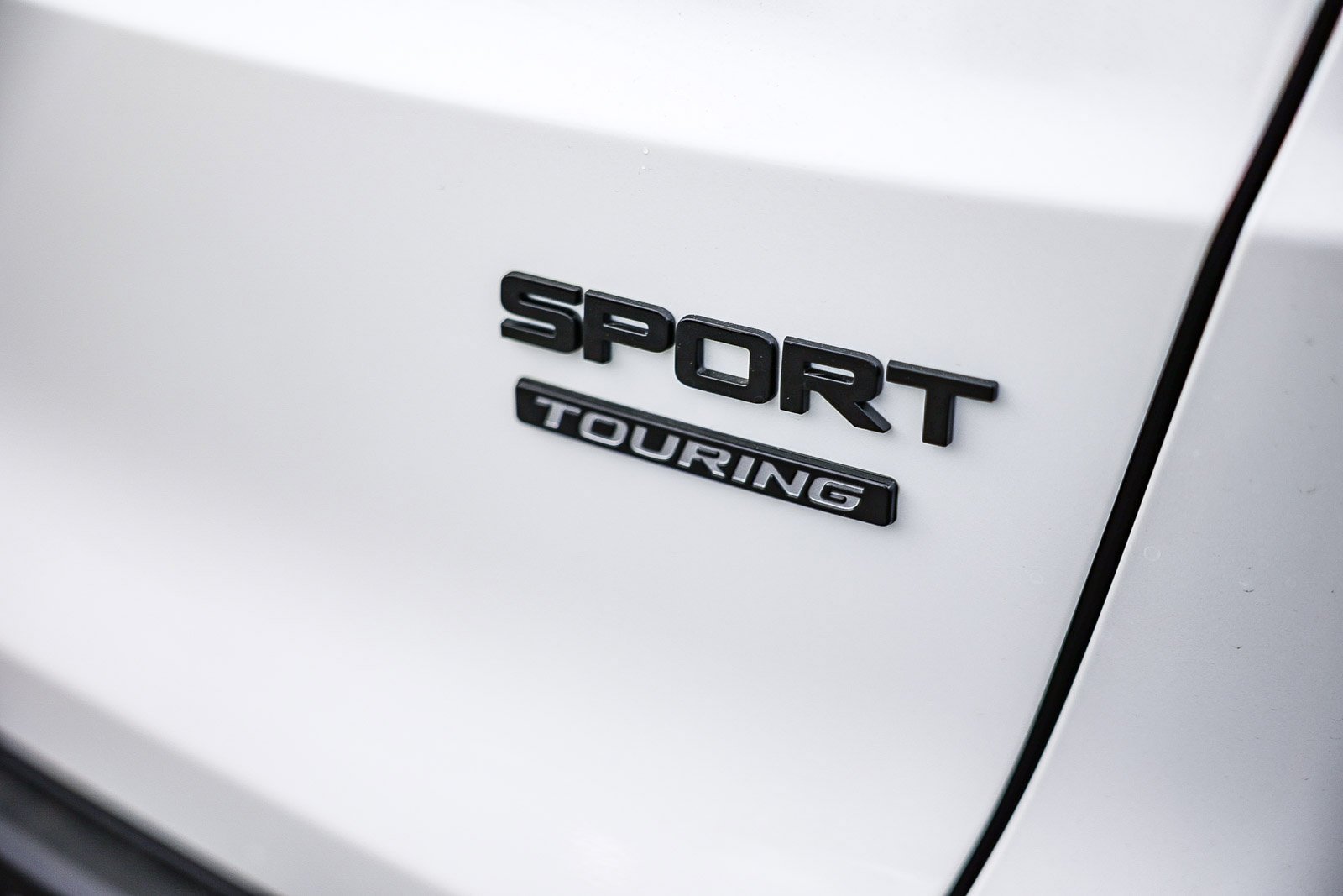 New 2027 Platinum White Pearl Honda Sport Touring AWD image 10