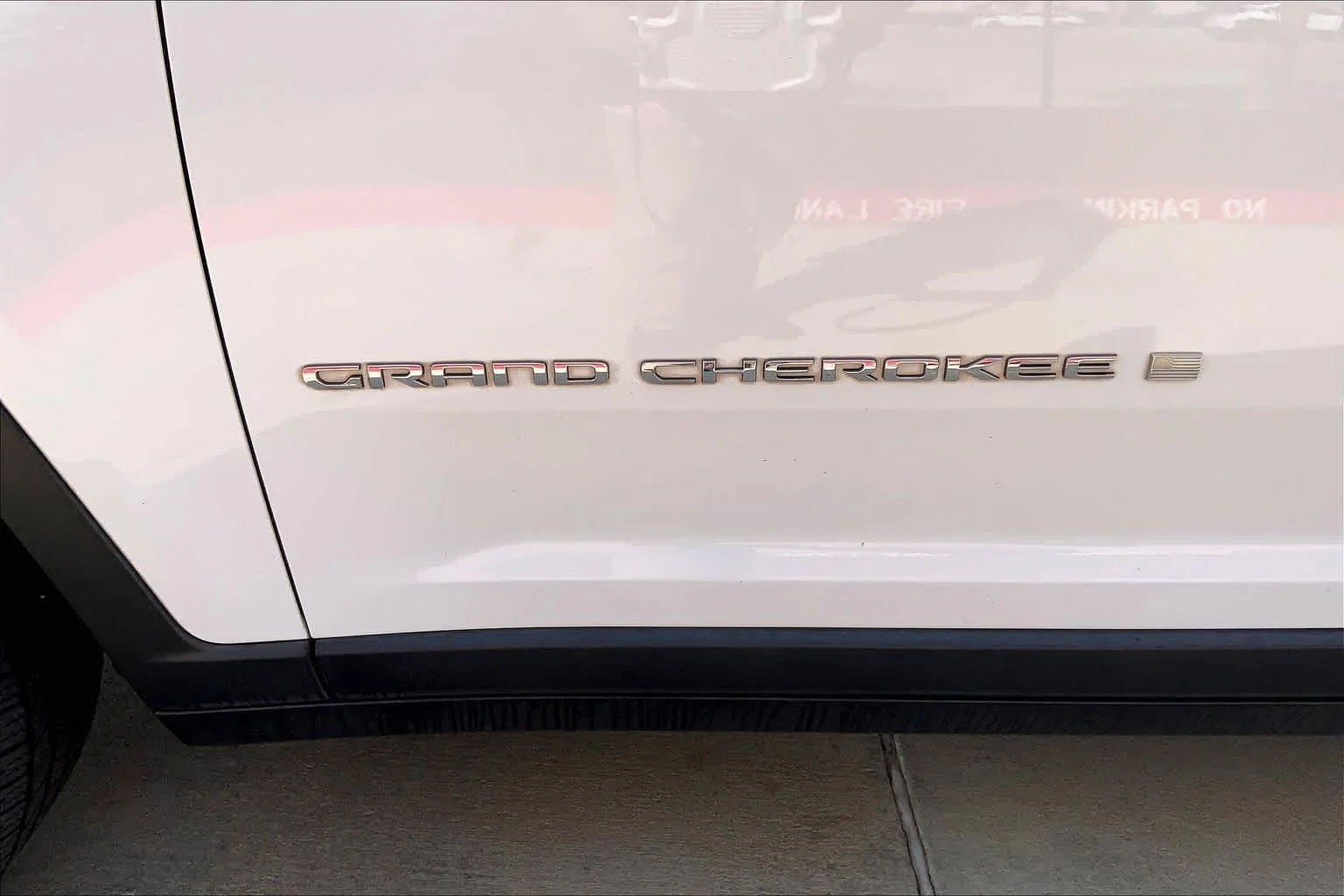 Used 2021 Bright White Clearcoat Jeep Limited image 32
